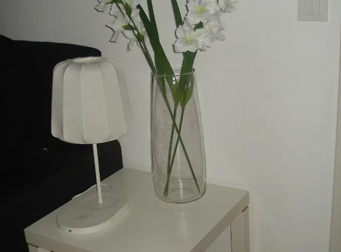 Black&white - Entrecampos * 리스본