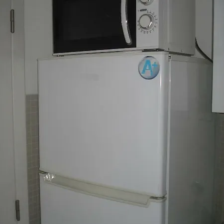 Black&white - Entrecampos Appartamento Lisbona